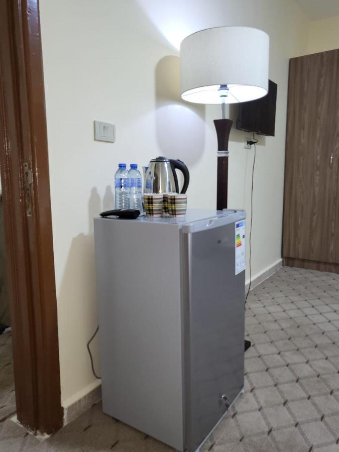 Petra Hills House Hostel Вади Муса Екстериор снимка